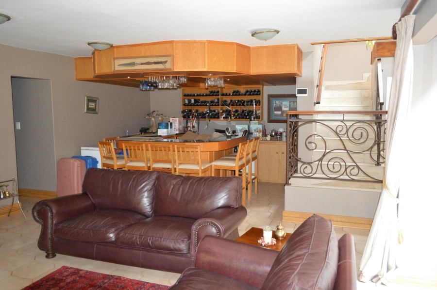 4 Bedroom Property for Sale in Wilkoppies North West